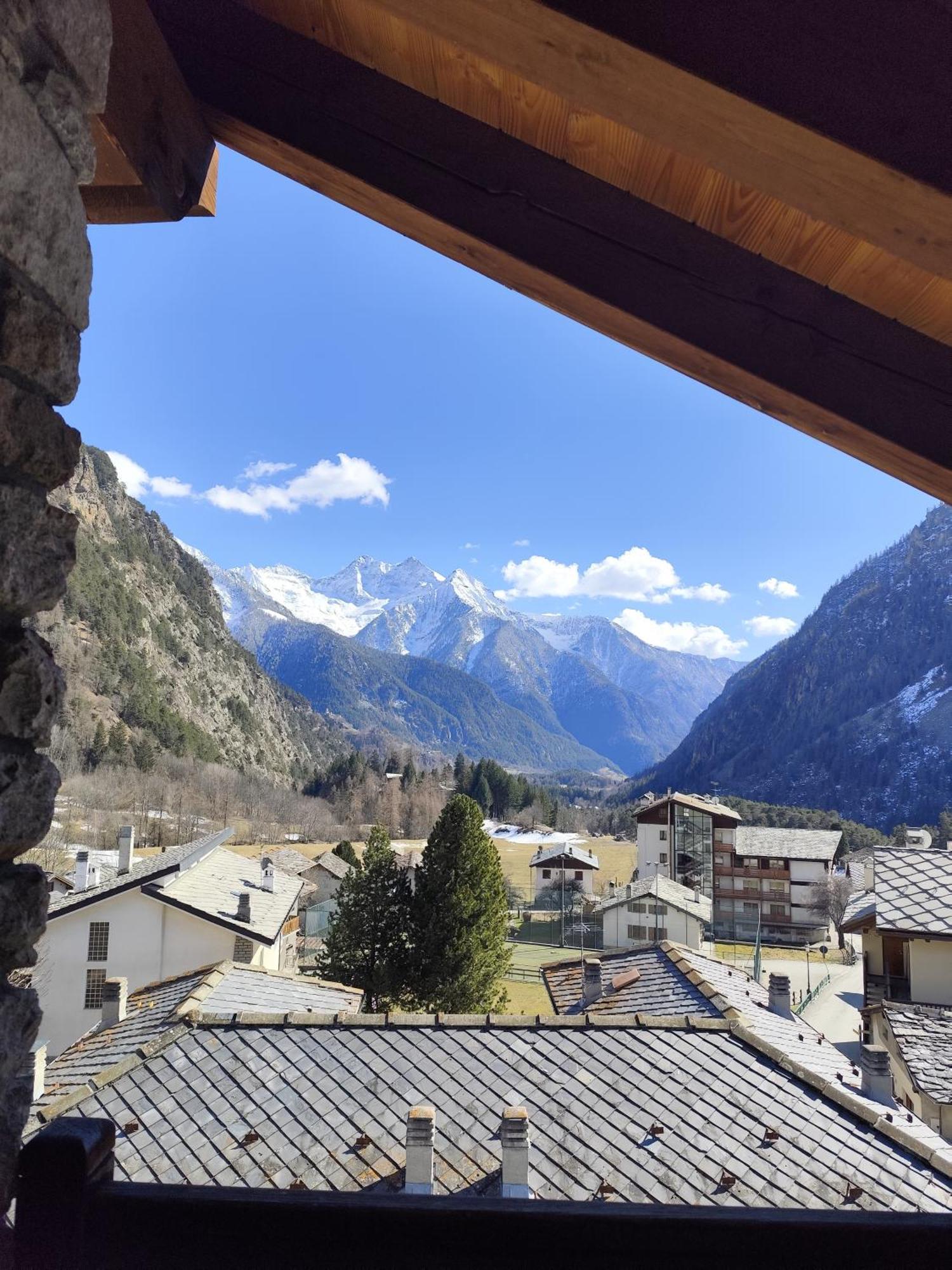 Valley Vacanze 布吕松 外观 照片